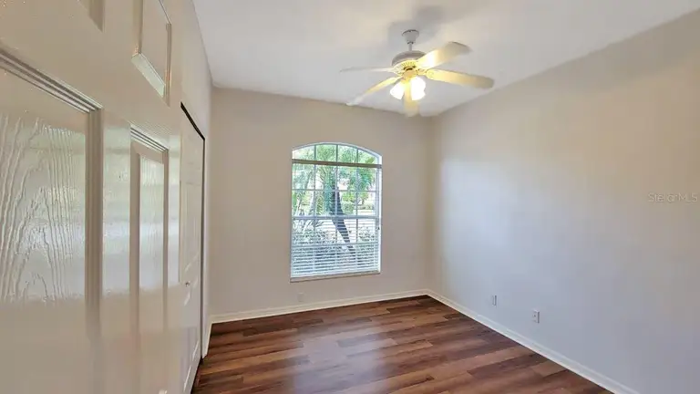 6836 BAY HILL DR — photo 2