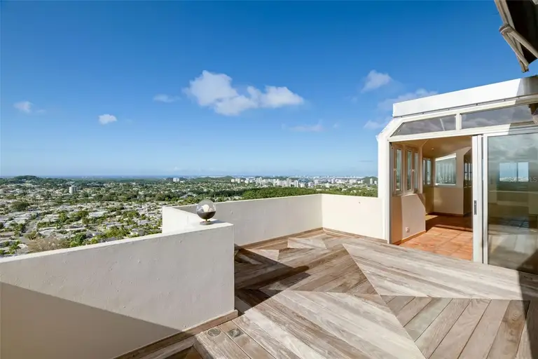 Condominio ALTAVISTA II #PH A