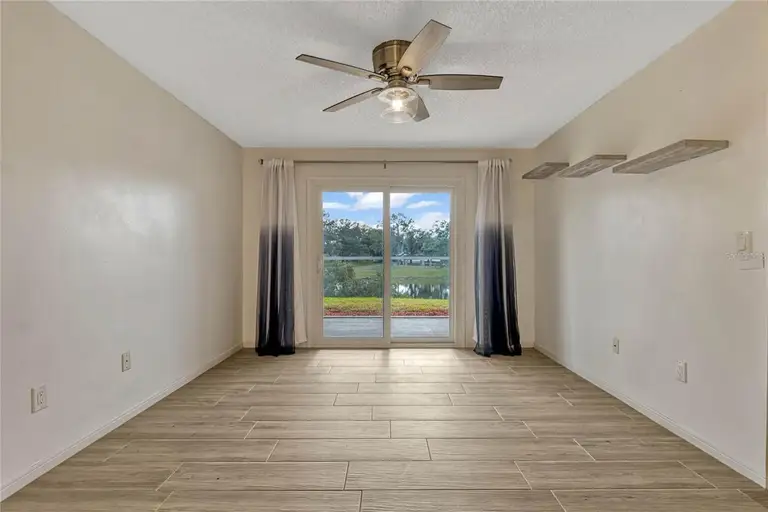 2508 GRASSY POINT DR #106 — photo 2