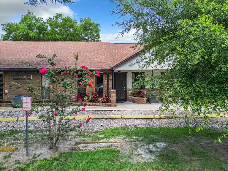 409 MONTGOMERY RD #121