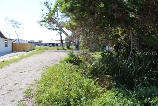 2206 PARK RD — photo 5