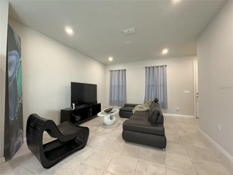 5032 WALKER ST — photo 5