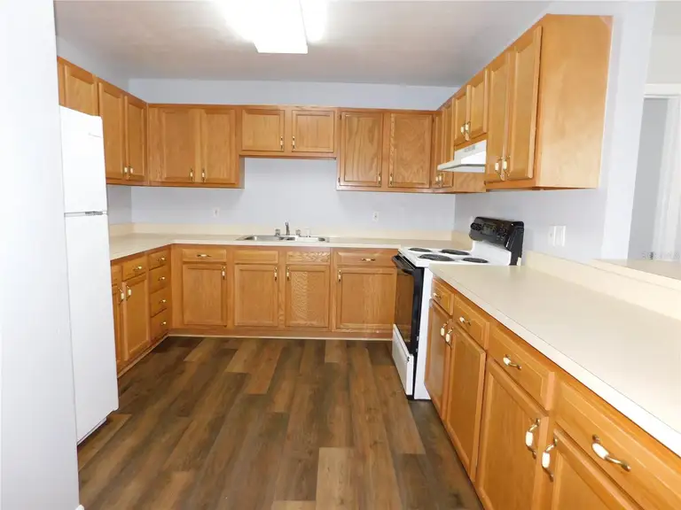 801 NW 3 AVE #B — photo 4
