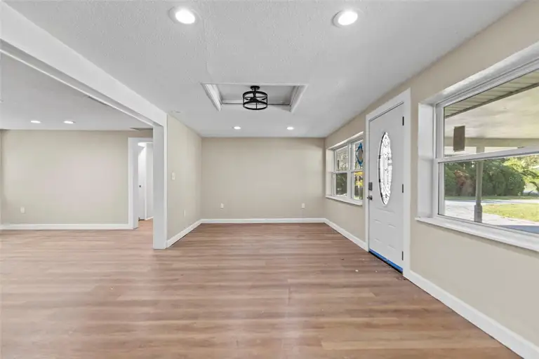 103 S FLAGLER AVE — photo 4