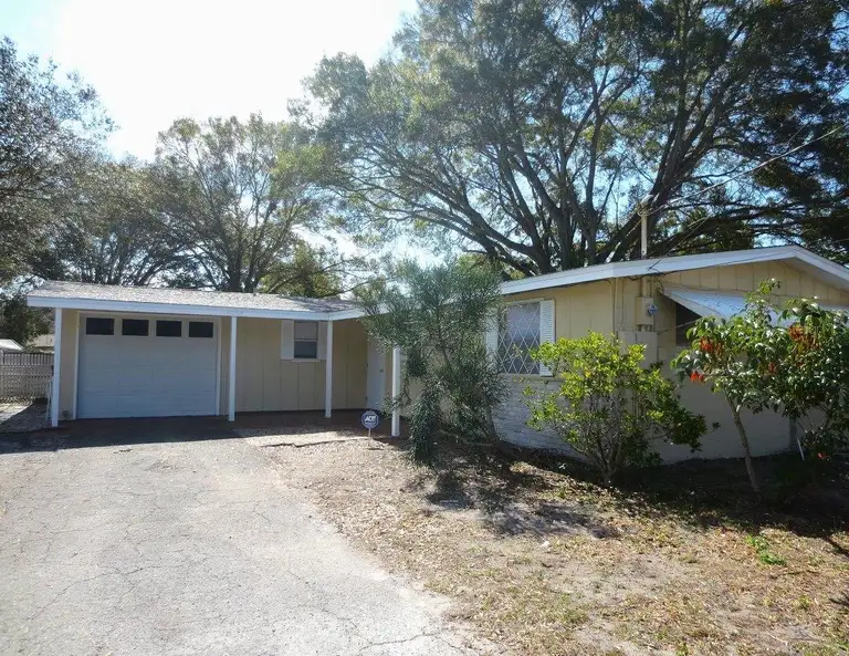 712 67TH AVE W