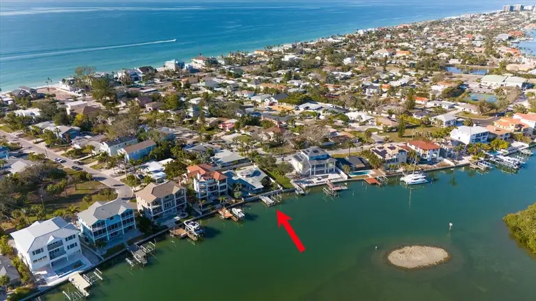 701 HARBOR DR — photo 3