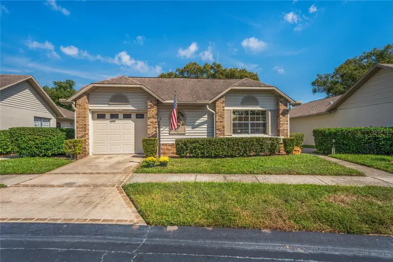 4740 CARRINGTON CT — photo 2