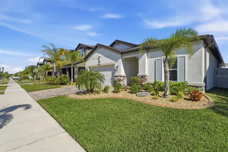 3010 MARINE GRASS DR — photo 3