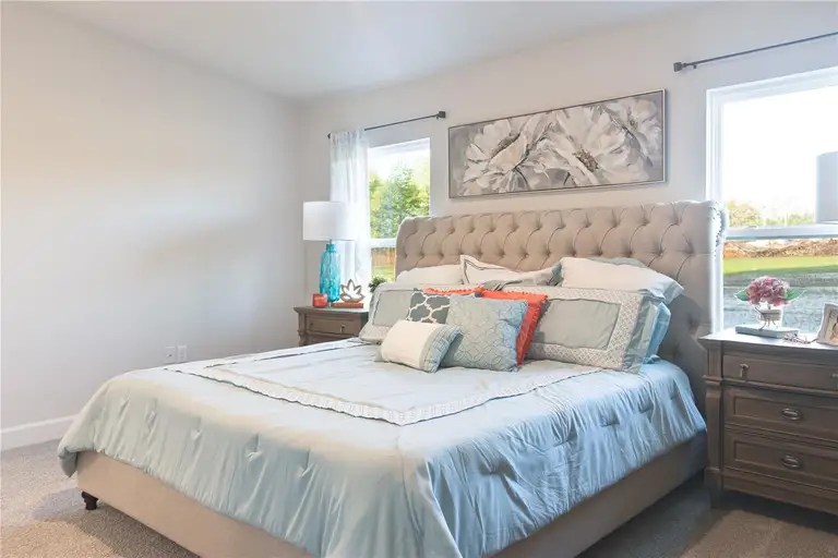 3312 NE CAITLIN LN — photo 3