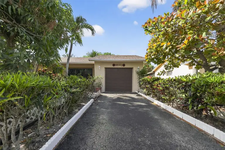 9522 AFFIRMED LN