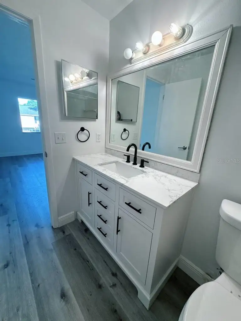 5219 VIA HACIENDA CIR #B209 — photo 5