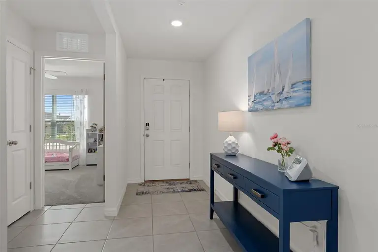 477 W FAIRWAYS VIEW DR — photo 4
