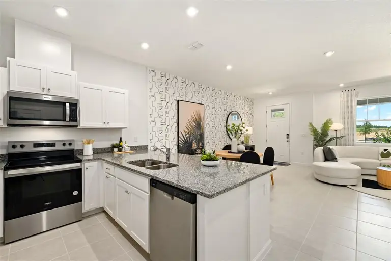 5156 GREENSHADE GROVE AVE — photo 5