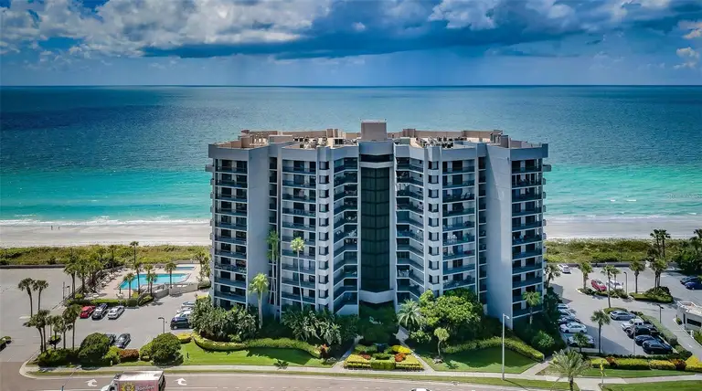 1660 GULF BLVD #202