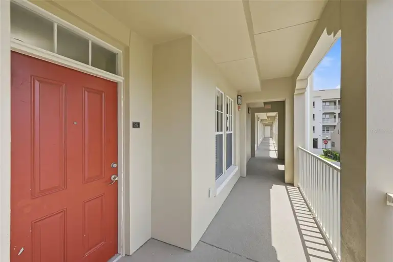 1231 WRIGHT CIR #212 — photo 3
