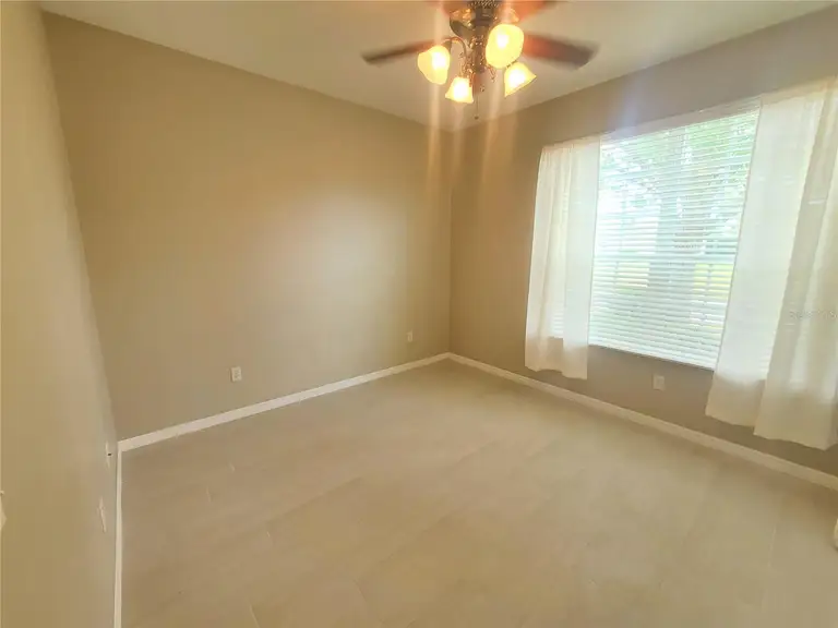 898 MOSES LOOP — photo 3