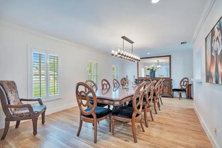 614 BROOKWOOD LN — photo 4