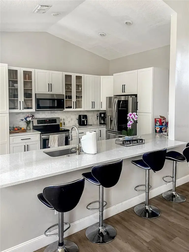 4048 MALLARD POINT CT CT — photo 5