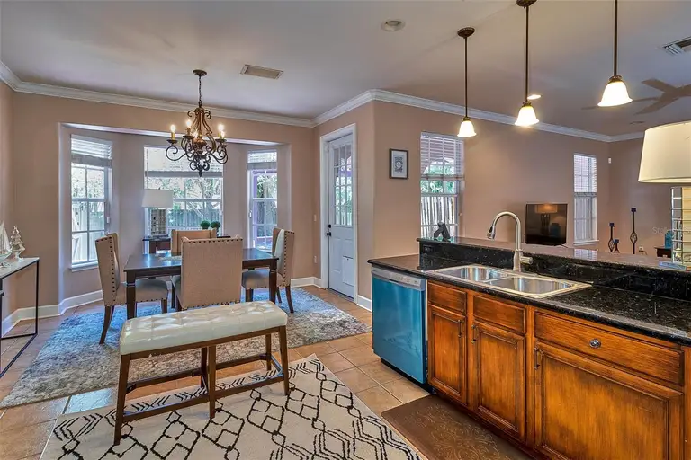 6211 S MACDILL AVE #2 — photo 3