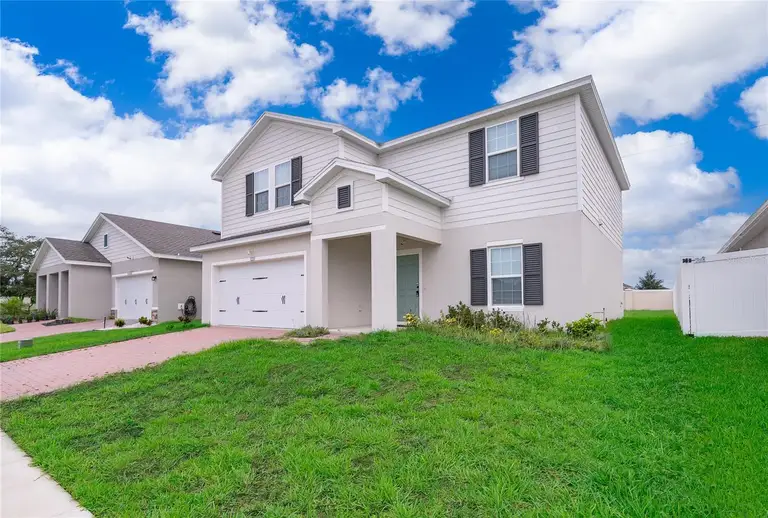 1221 LEXINGTON LN — photo 3