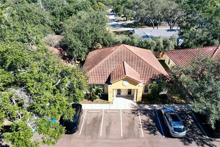 6957 E FOWLER AVE — photo 2