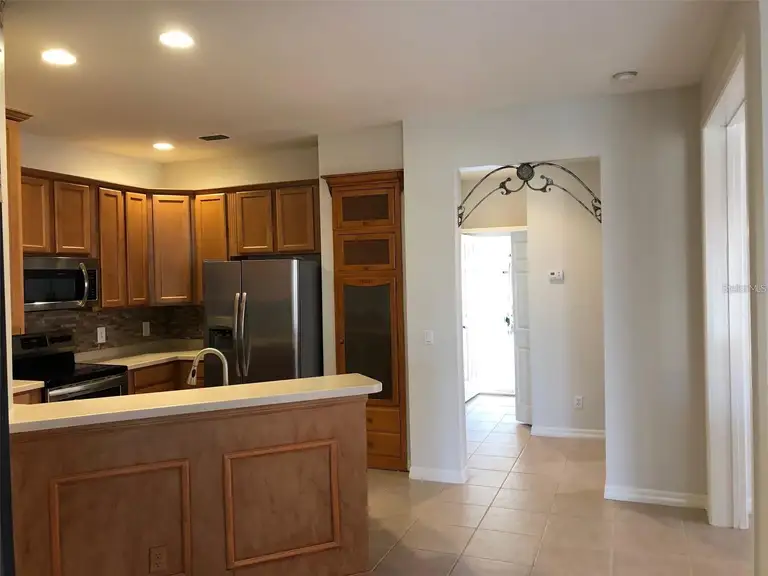140 SHELL FALLS DR — photo 3