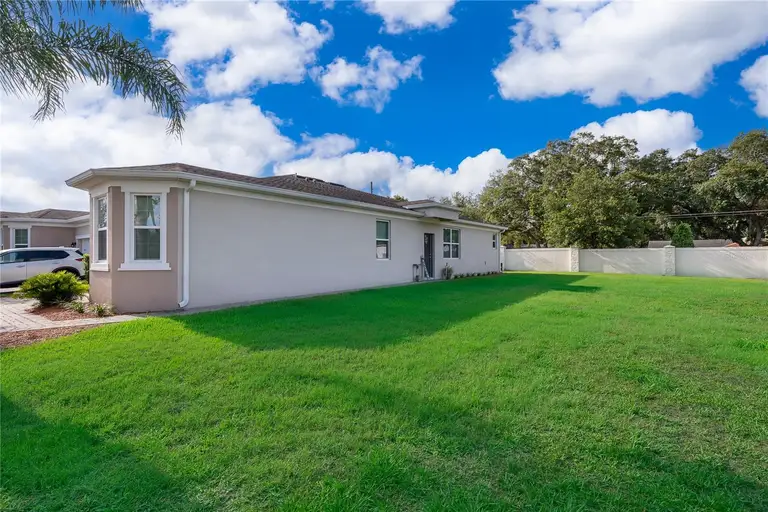 1501 MOSSYCUP DR — photo 3