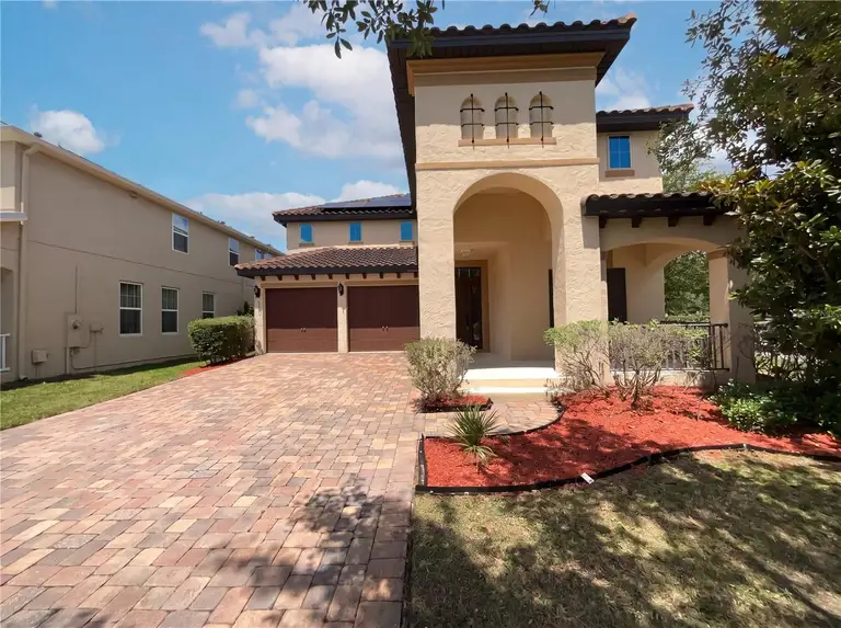 8715 QUIET MEADOWS TRL