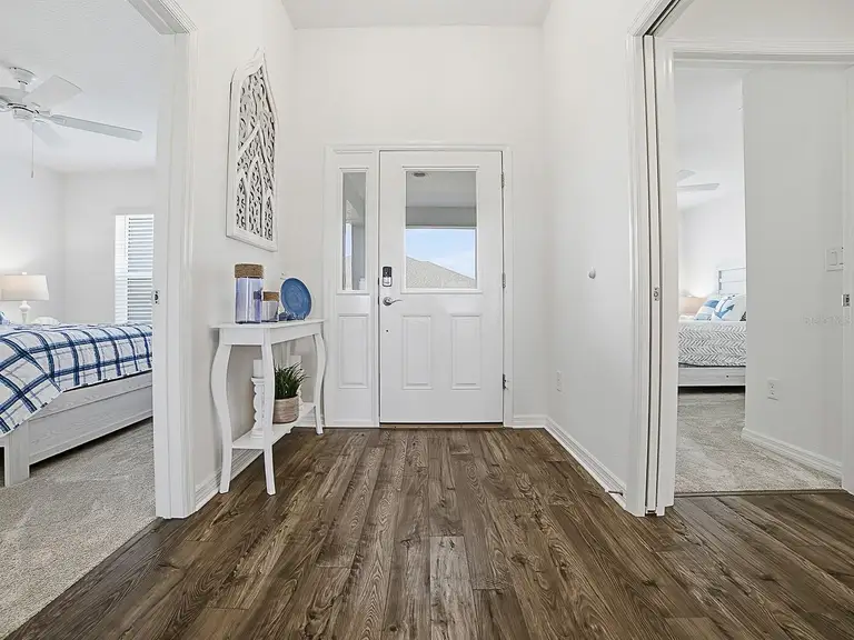 7247 REMI PL — photo 3
