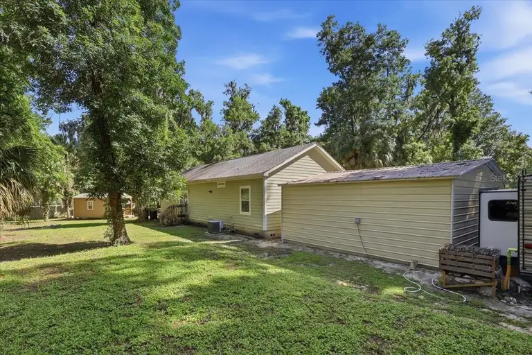 105 TROUPE RD — photo 5