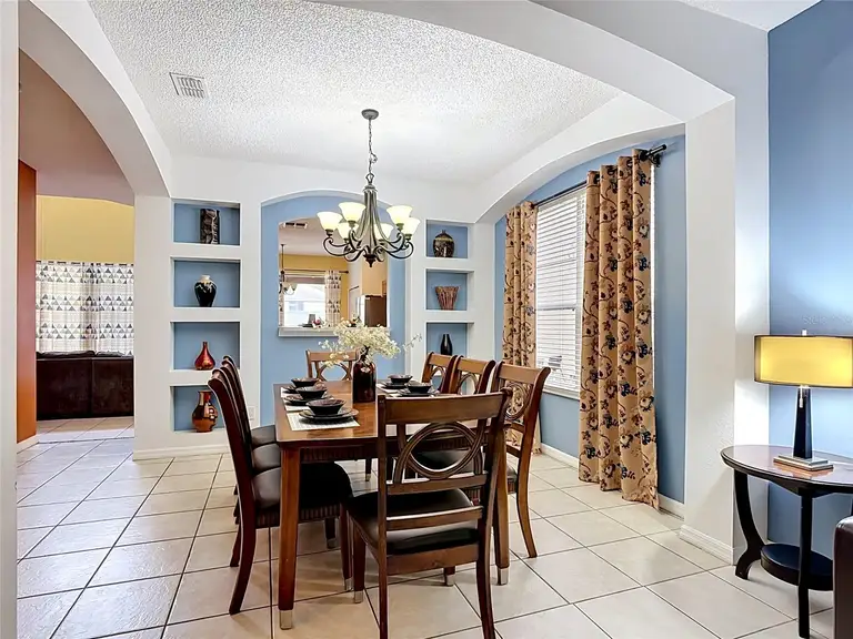 8505 PALM HARBOR DR — photo 4