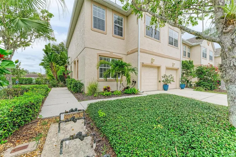 3931 YELLOWSTONE CIR — photo 4