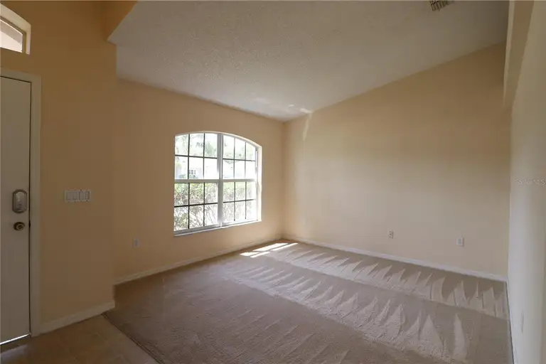 1386 FALLWOOD DR — photo 2