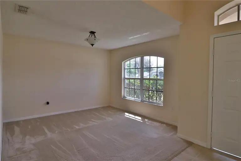 1386 FALLWOOD DR — photo 3