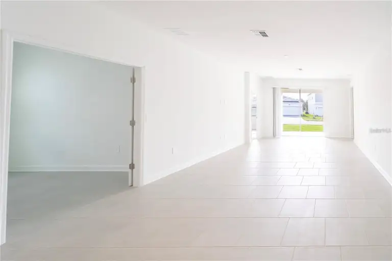 4032 REDBRIDGE LOOP — photo 3