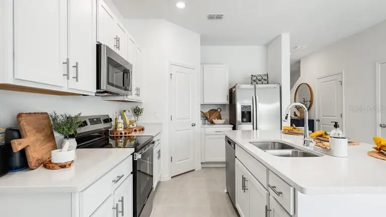 10830 ECLIPSE ST — photo 2