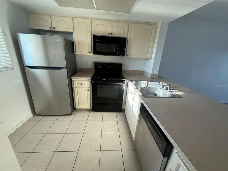 25275 RAMPART BLVD #1306 — photo 2