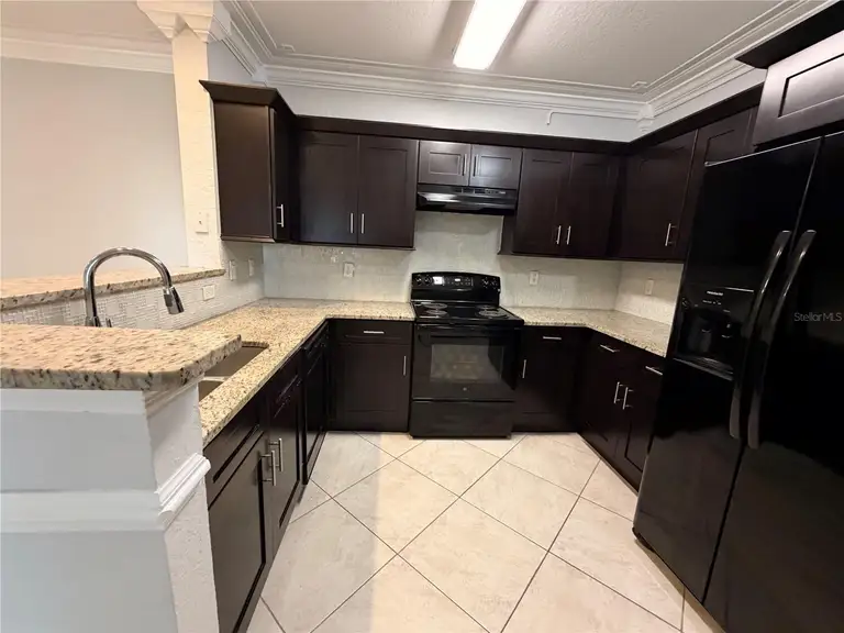 304 E SOUTH ST #6028 — photo 5