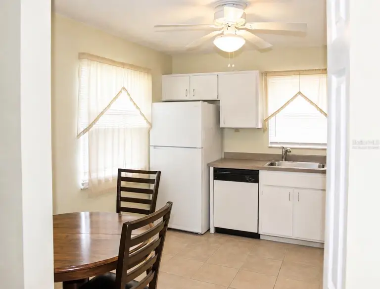 7717 MITCHELL RANCH RD — photo 3