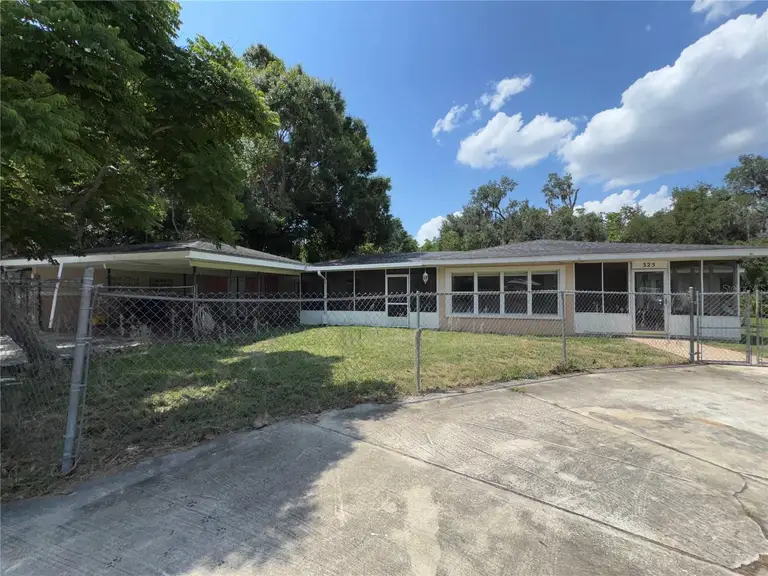 325 CHESNEY BLVD