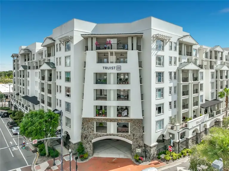 2305 EDGEWATER DR #1610