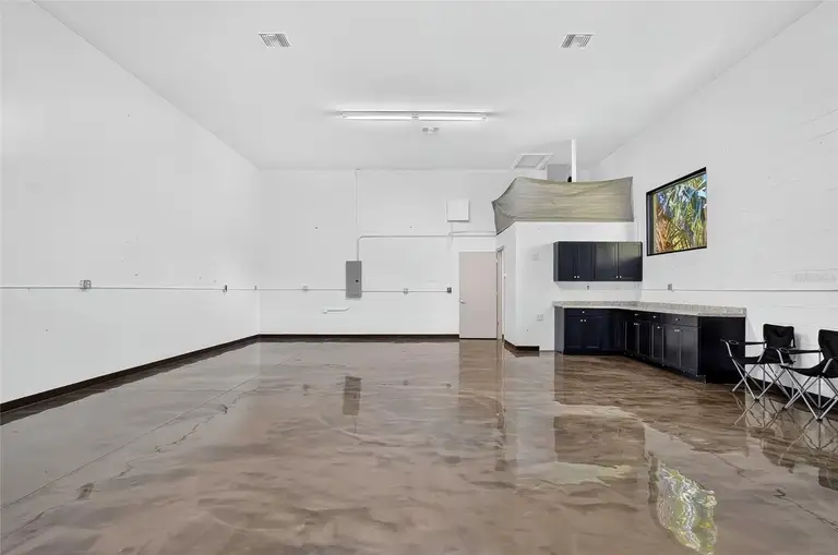 531 VIRGINIA AVE #D — photo 5